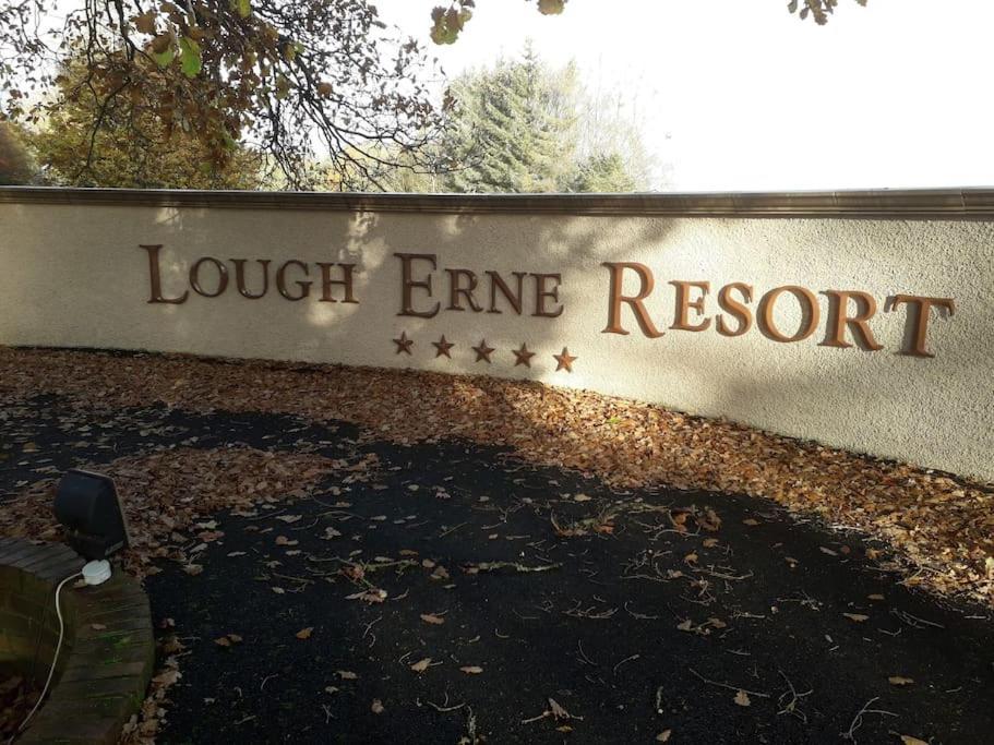 Dovecote Lodge On The 5 Star Lough Erne Resort Ballycassidy Exterior foto